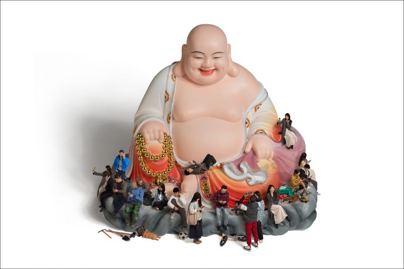 The New Compilation of Historical Records Series： Put Down Your Phone, Become a Buddha Instantly - a Photographic Art by XIANG DAI
